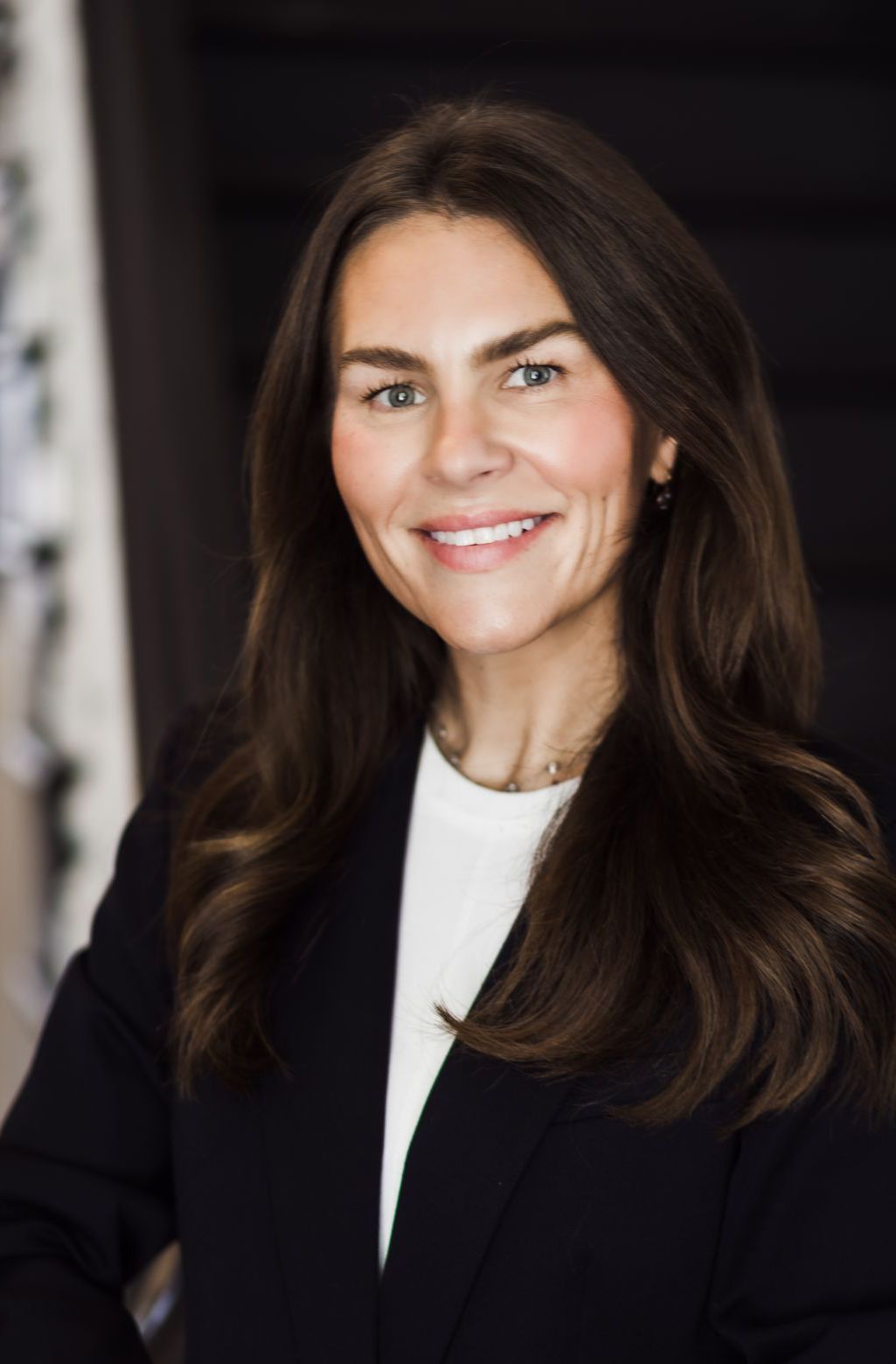 Bailey Abrams Headshot, Longbow Partners