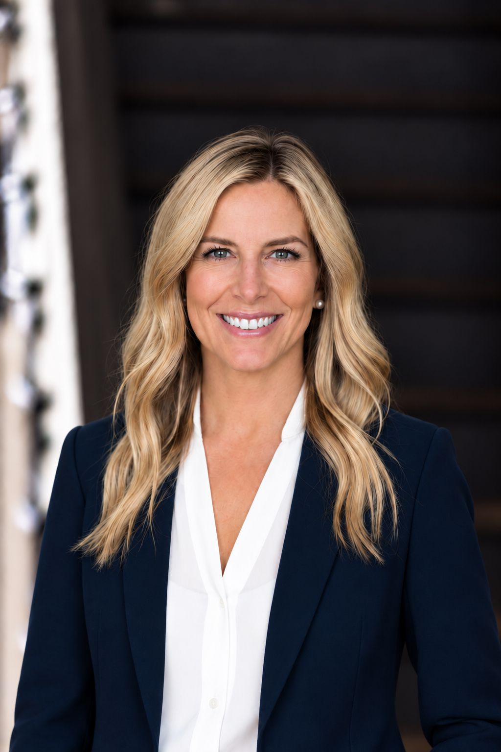 Lacey Pumphrey_Headshot, Longbow Partners