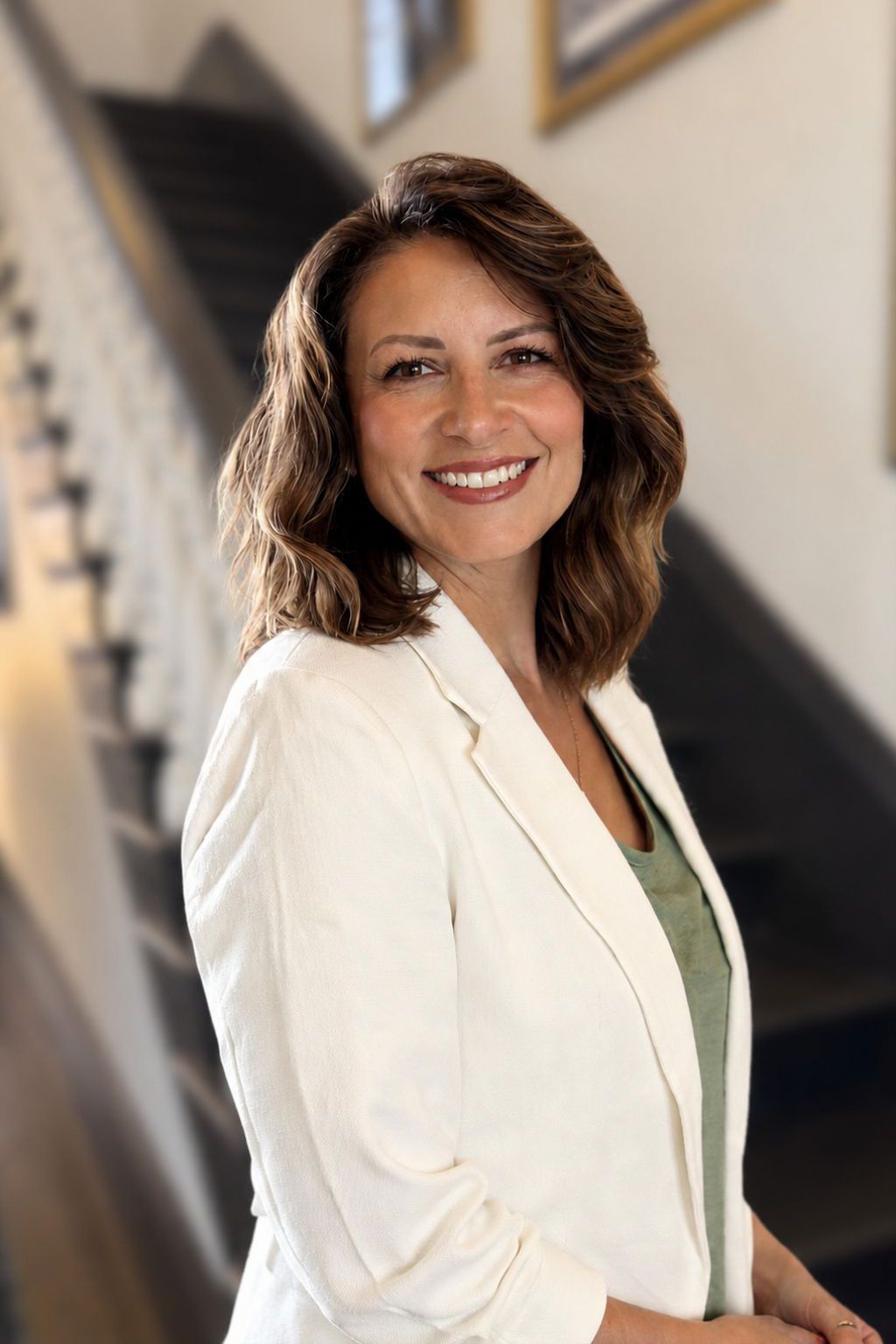 Mercedes Bolen Headshot, Longbow Partners